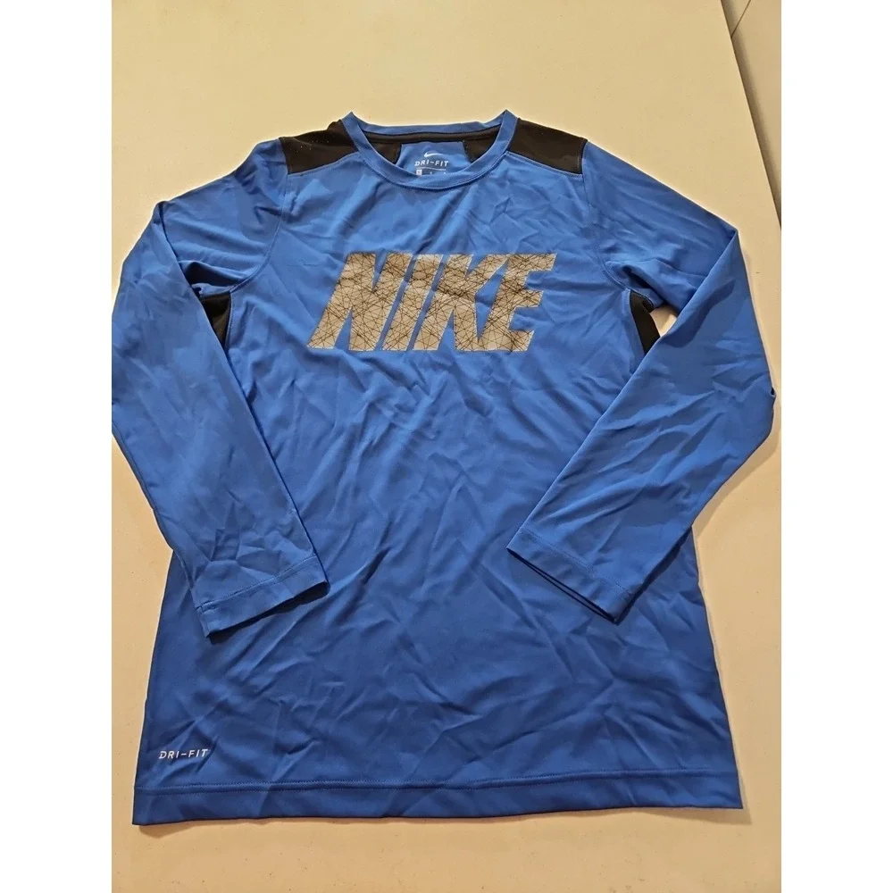 Nike Dri-Fit Long-Sleeve Training Gym Athletic Youth Lg Blue (A1178)‎